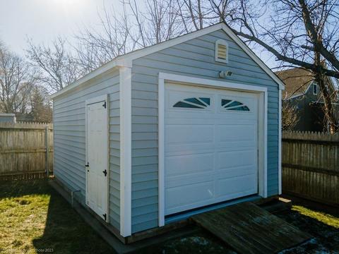 29 Crompton St, Acushnet, MA 02743 photo 29