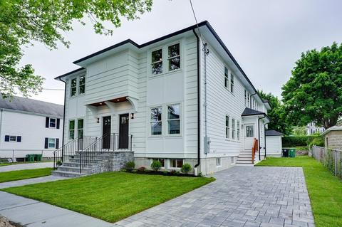 26 Loomis Ave #26, Watertown, MA 02472