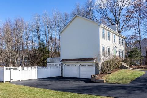3 Chilmark Rd, Franklin, MA 02038 photo 2