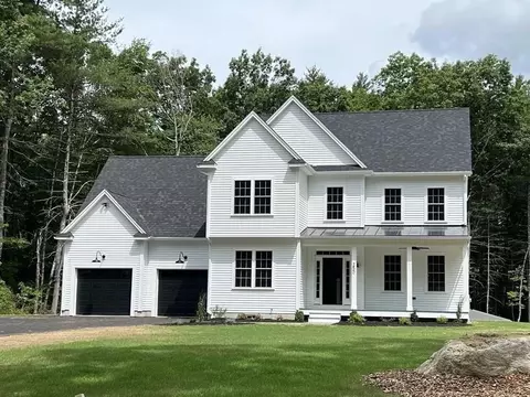 3 Elmwood Avenue, Holden, MA 01520