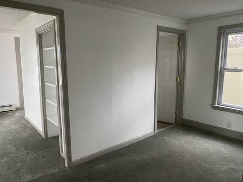 42 E Main St, Webster, MA 01570 photo 7