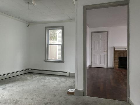 42 E Main St, Webster, MA 01570 photo 11