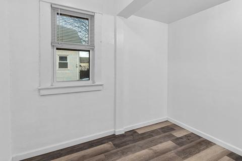 55 Redlands St, Springfield, MA 01104 photo 30