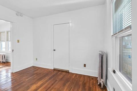 55 Redlands St, Springfield, MA 01104 photo 18