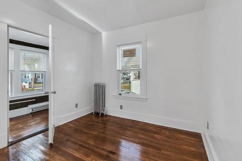 55 Redlands St, Springfield, MA 01104 photo 17