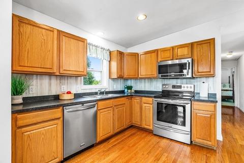 111 Wompatuck Rd, Hingham, MA 02043 photo 4