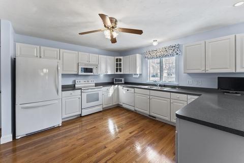 24 Weather Deck, Bourne, MA 02532 photo 13