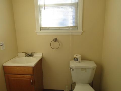 225 Calvin St, Fall River, MA 02720 photo 9