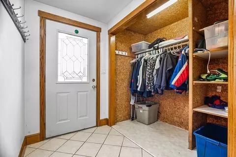 85 Pleasant Cir, Canton, MA 02021 photo 11