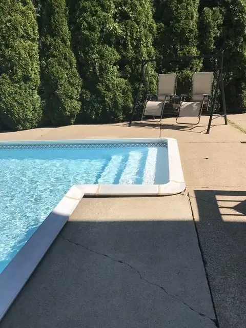 85 Pleasant Cir, Canton, MA 02021 photo 32