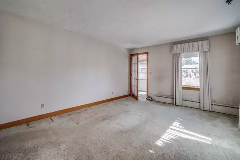 137 Lawrence Rd, Chicopee, MA 01013 photo 17