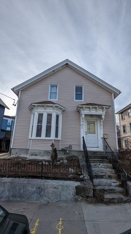 700 Pine St, Central Falls, RI 02863 photo 1