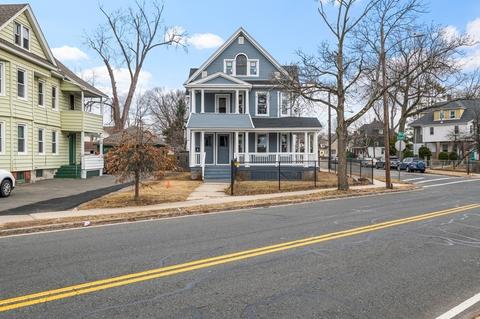 593-595 White St, Springfield, MA 01108 photo 1