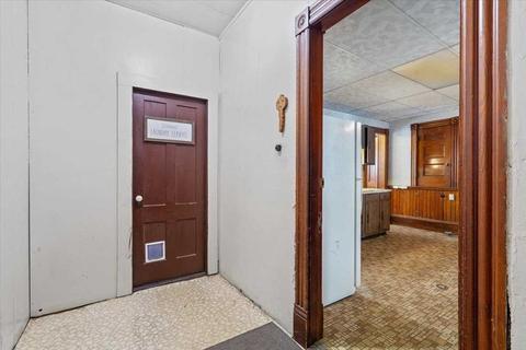 105 E Main St, Orange, MA 01364 photo 8