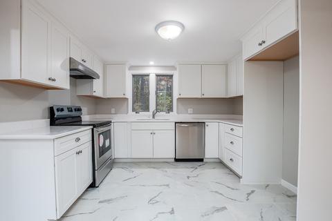 75 Mckinley Ave, Dedham, MA 02026 photo 15