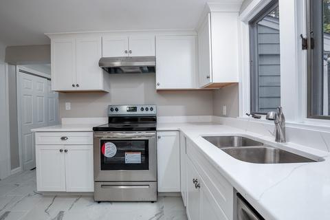75 Mckinley Ave, Dedham, MA 02026 photo 17