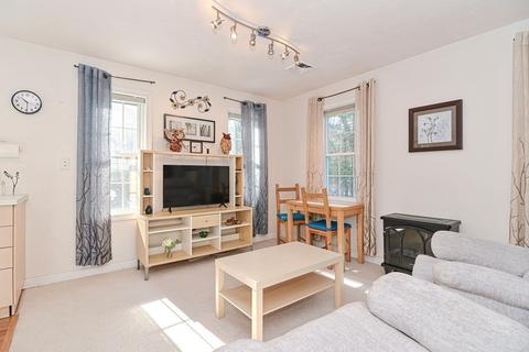 106 Taft St, Upton, MA 01568 photo 28