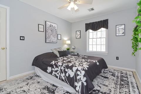 106 Taft St, Upton, MA 01568 photo 24