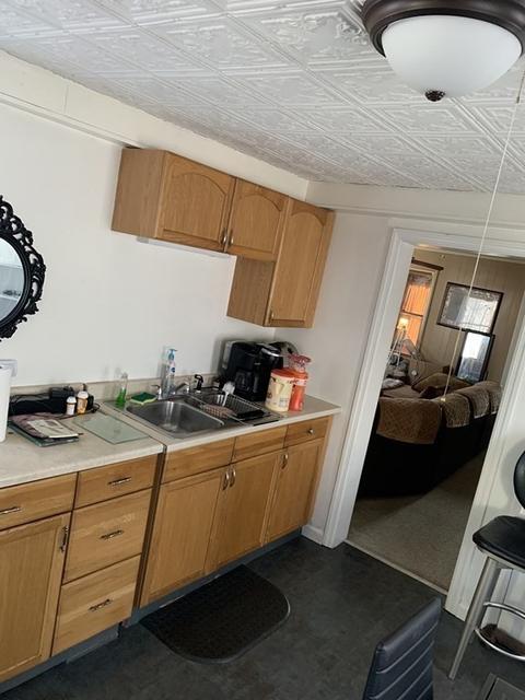 75 White St, Springfield, MA 01108 photo 9