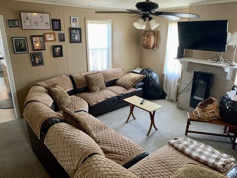 75 White St, Springfield, MA 01108 photo 5