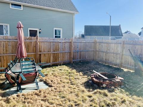 75 White St, Springfield, MA 01108 photo 12