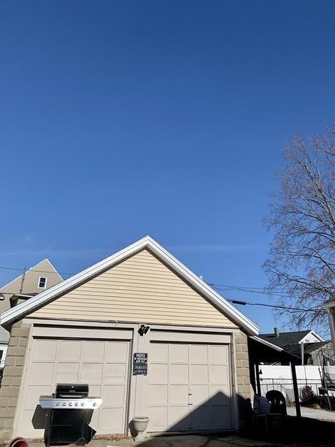 75 White St, Springfield, MA 01108 photo 4