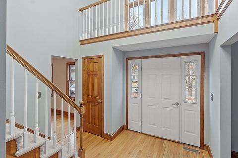 29 Pleasant St, Upton, MA 01568 photo 17