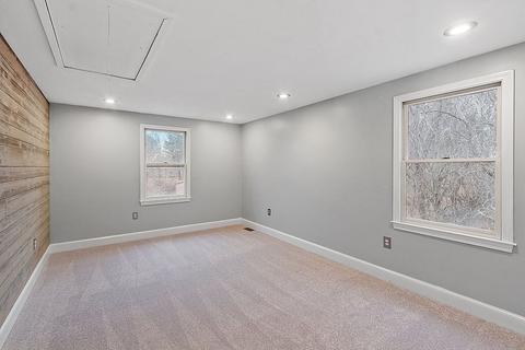 29 Pleasant St, Upton, MA 01568 photo 28