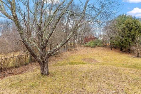 29 Pleasant St, Upton, MA 01568 photo 35