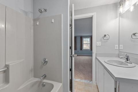 29 Pleasant St, Upton, MA 01568 photo 20