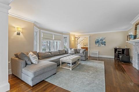 54 Pilgrim Rd, Marblehead, MA 01945 photo 6