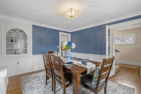 54 Pilgrim Rd, Marblehead, MA 01945 photo 16