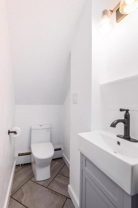 370 Thompson, Webster, MA 01570 photo 40