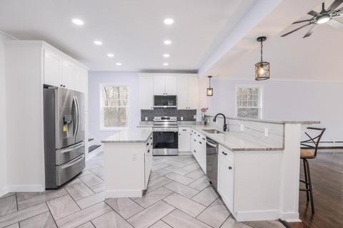 370 Thompson, Webster, MA 01570 photo 19