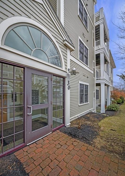 36 Intrepid Cir #305, Marblehead, MA 01945 photo 3