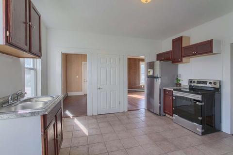 244 E Broadway, Gardner, MA 01440 photo 8