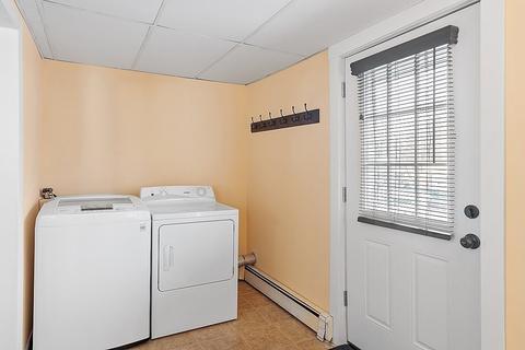 20 Everett Ave, Athol, MA 01331 photo 8