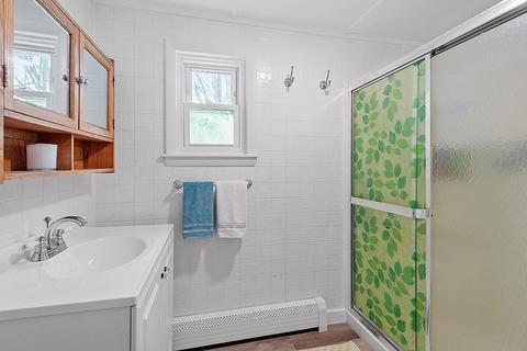20 Everett Ave, Athol, MA 01331 photo 17