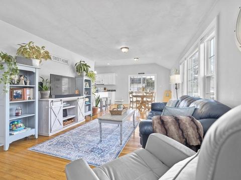 119 Acton St, Maynard, MA 01754 photo 9
