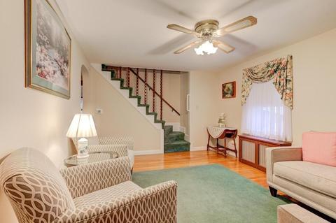 23 Coolidge St, Everett, MA 02149 photo 4