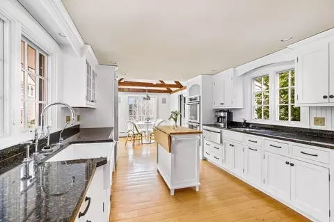 681 Main St, Hingham, MA 02043 photo 2