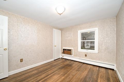 16 Perry St, Danvers, MA 01923 photo 21