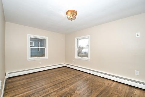 16 Perry St, Danvers, MA 01923 photo 24
