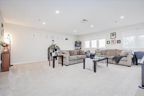 36 Dunham #305, Beverly, MA 01915 photo 8