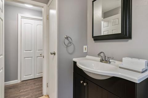 136 Pine Acre Rd, Springfield, MA 01129 photo 17