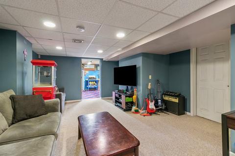 136 Pine Acre Rd, Springfield, MA 01129 photo 25
