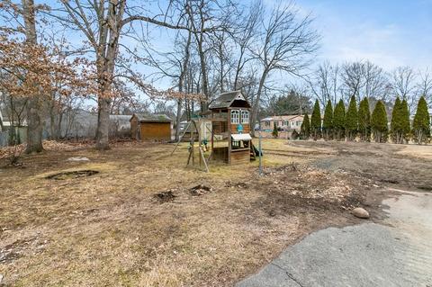 136 Pine Acre Rd, Springfield, MA 01129 photo 35