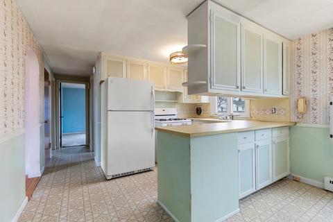 169 Acrebrook Rd, Springfield, MA 01129 photo 8