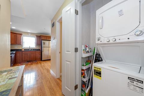 21 Maplewood Ave #C, Gloucester, MA 01930 photo 8