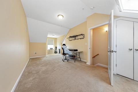 21 Maplewood Ave #C, Gloucester, MA 01930 photo 32